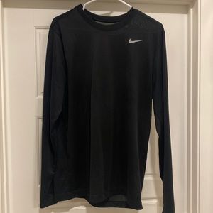 Nike Legend Tee Dri-FIT Long Sleeve. Men’s Medium. Excellent used condition.